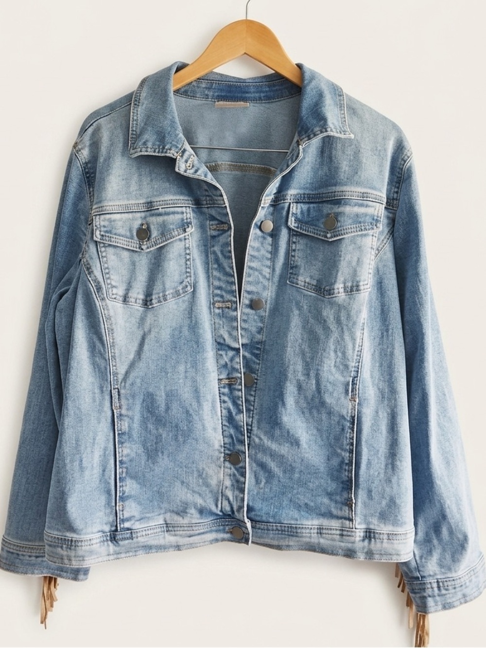 Chico's Denim Fringe Western Jacket Size 3 (XL) Cowgirl Festival Nashville Boho - Picture 2 of 7